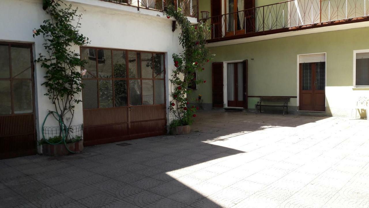 La Casa Dei Nonni Villa Moncrivello Exterior foto